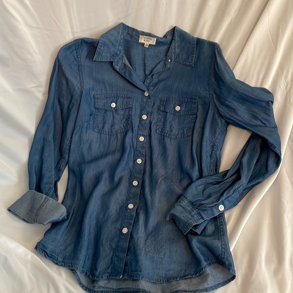 Crown & Ivy soft chambre denim shirt